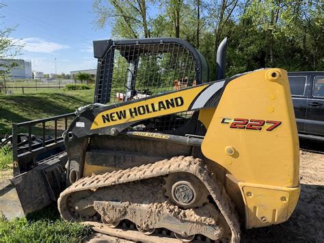 c227 skid steer|new holland c227 specifications.